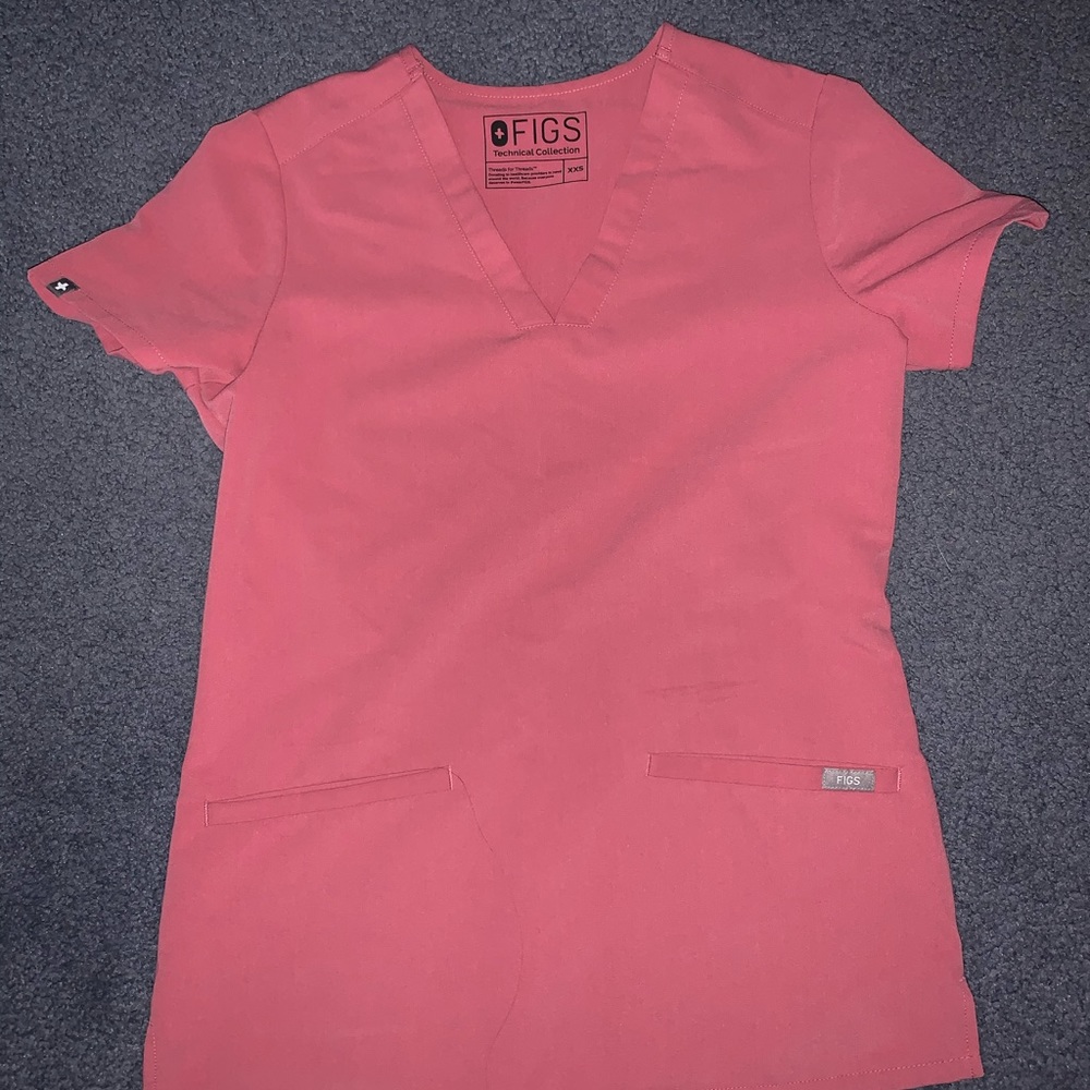 FIGS Rose Quartz top